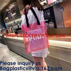 China Waterproof shiny Holographic PVC Toiletry Bag Hologram Laser Lady Travel Cosmetic Bag,Promotional Modella Hologram Pouch supplier