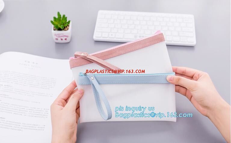pencil case with handle