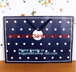 China luxury black and white stripe jewellery pouch paper bags,Paper bag with your own logo,foil stamping embossed heart kraft supplier