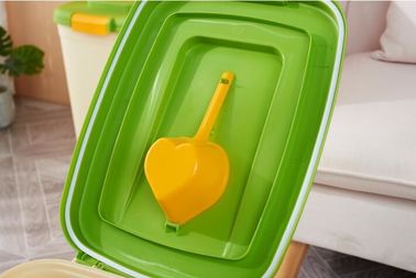 PP Plastic type and stocked eco-friendly feature plastic pet food storage container, Fresh Barrel Food Storage With Lid supplier