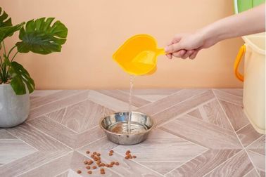 Dog Cat Pet Food Shovel Scoop Spoon, 500ml and 250ml Durable break -resistant pet food bowl spoon with bag clip, scoop supplier