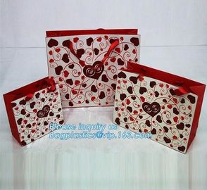 Waterproof Luxury Christmas Raw Materials Of Making Paper Carrier Gift Bag with Twisted Handle，Factory Promotional Small supplier