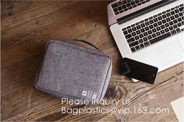 Fashion Small Easy Carry Cosmetic Pouch Bag Makeup Cosmetic Bag,Stylish Customized Travel Portable Pu Shiny Cosmetic Bag supplier