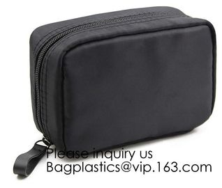 Canvas Makeup Bag Ladies Clutch Bag With Gold Zipper,Dopp Case Striped Canvas Cosmetic Makeup Bag with leather handle supplier